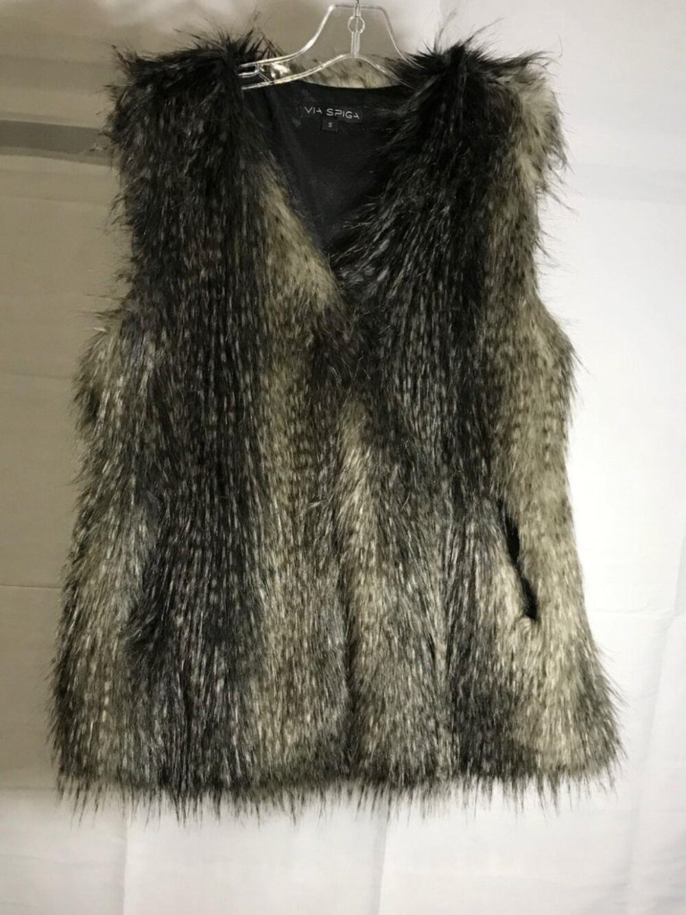 Via Spiga Gray Black Faux Fur Vest Shaggy Open Front Soft Layering Boho S